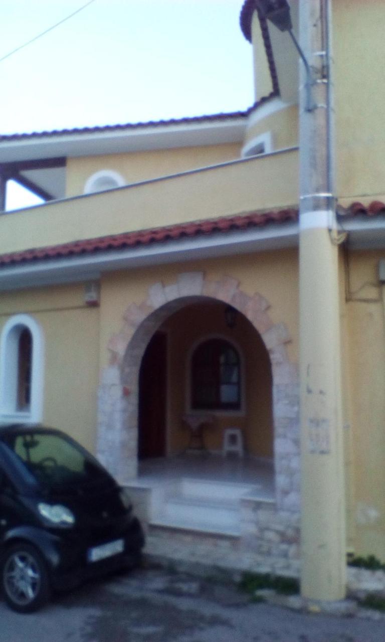 Lepa Kuca Hotel Spata  Exterior photo